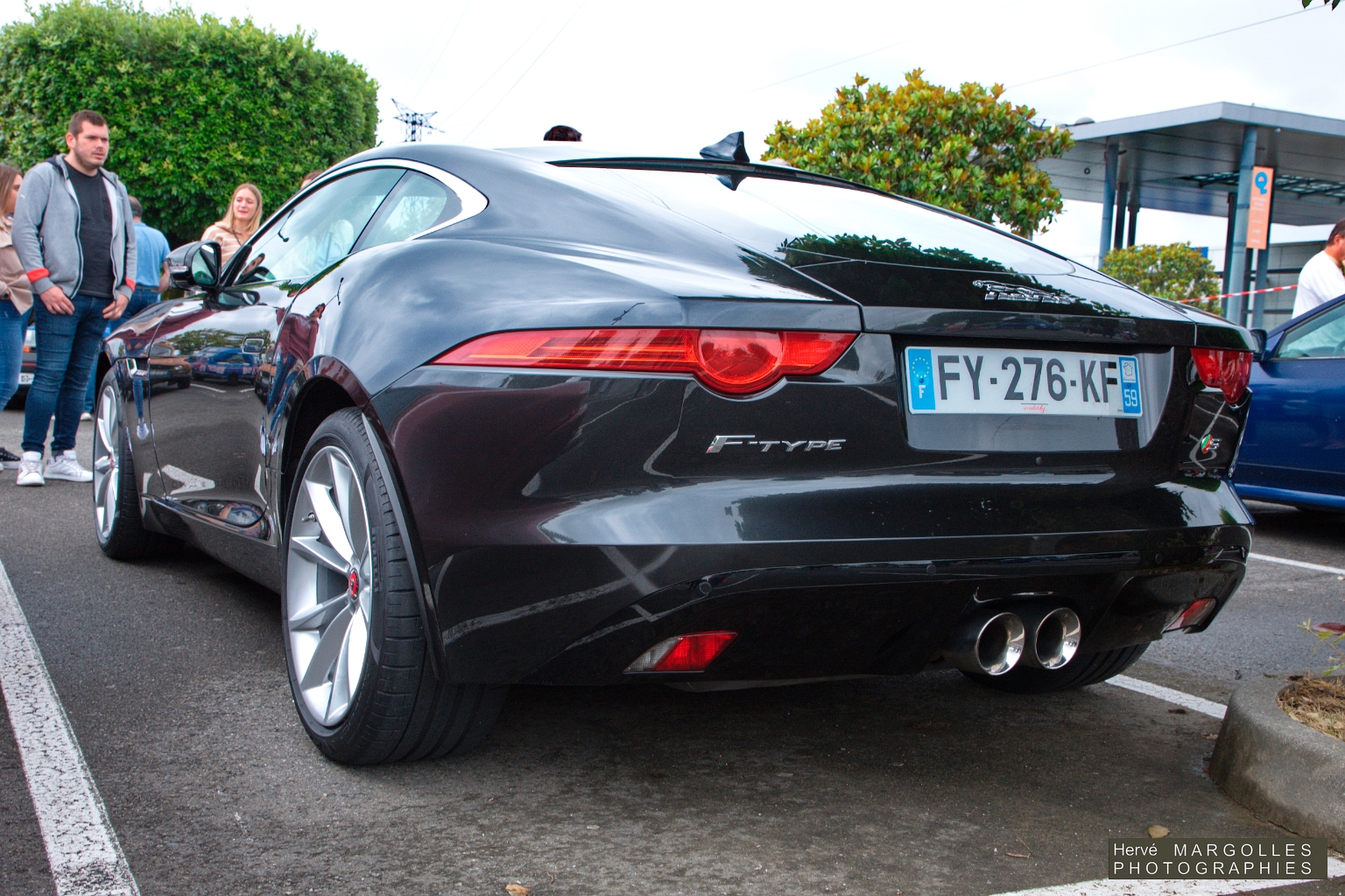 Jaguar F Type-03.jpg